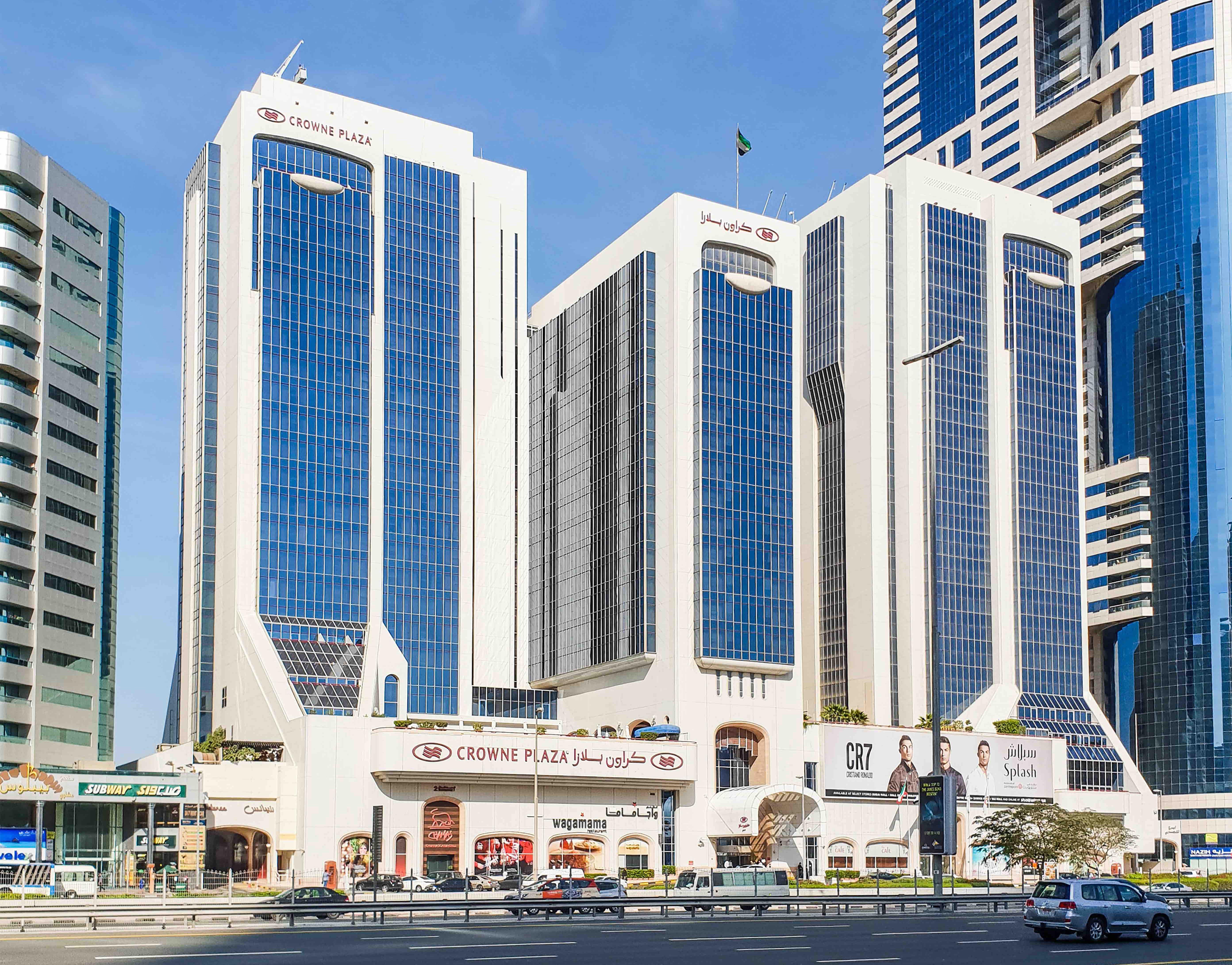 Отель Millennium Plaza Downtown, Дубай Экстерьер фото